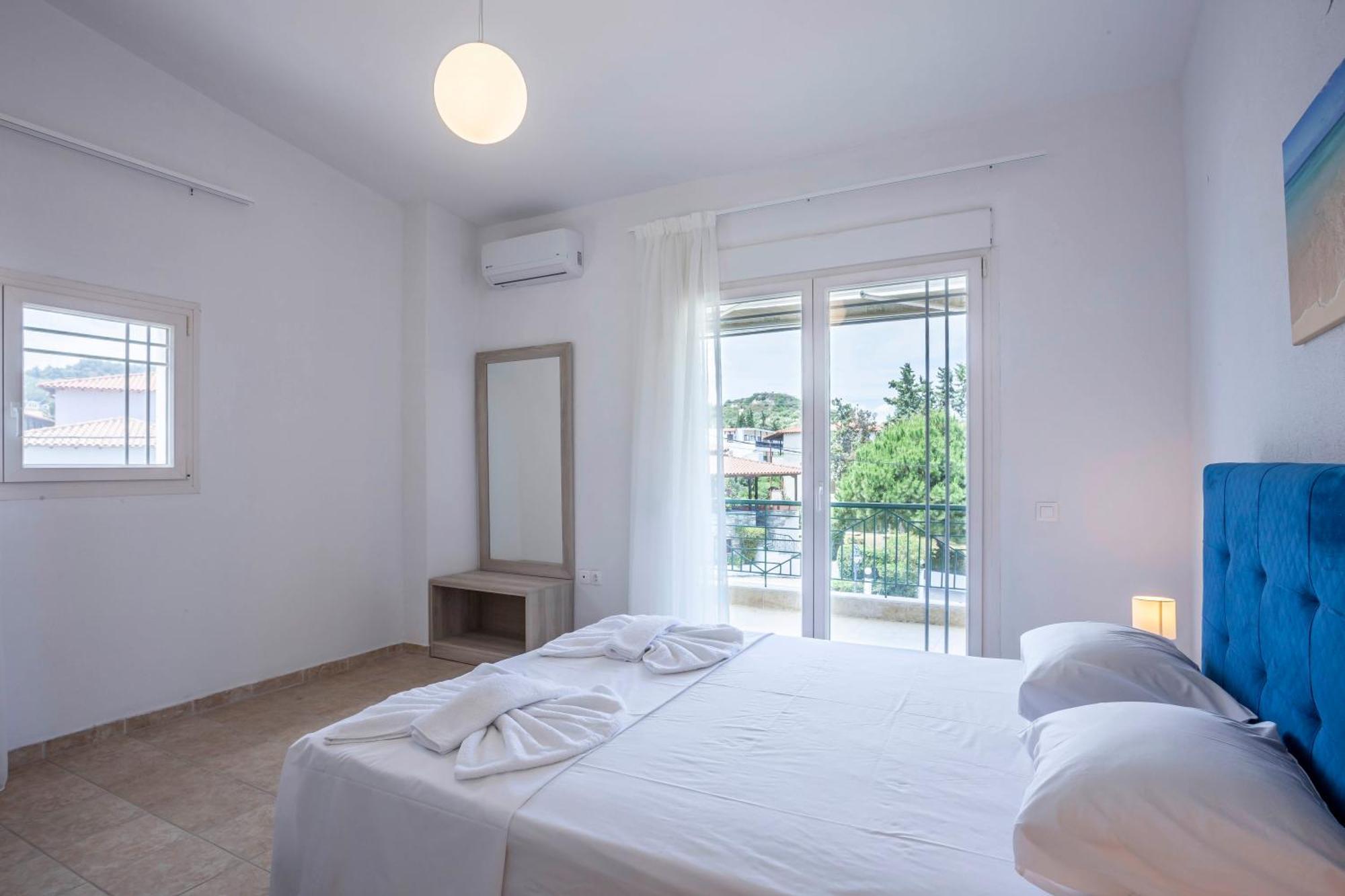 Aris Luxury Apartments Pefkochori Esterno foto